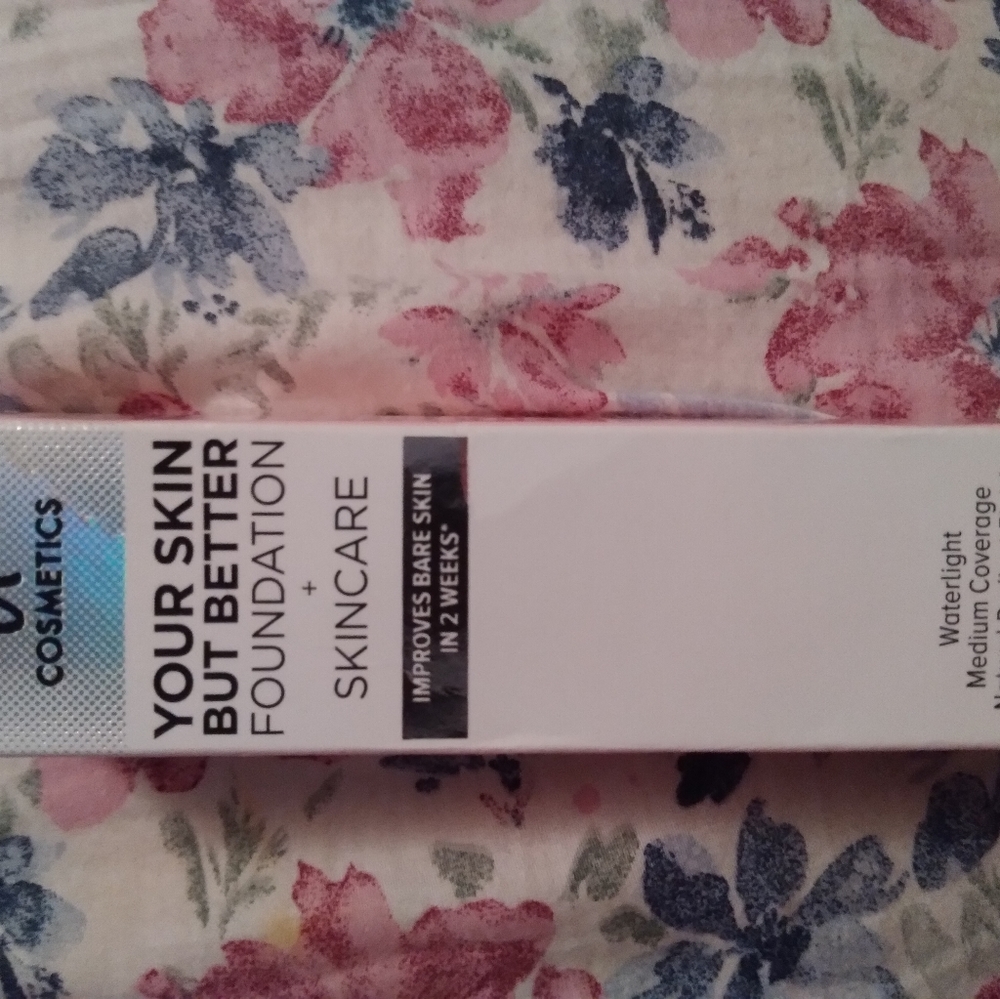 It cosmetics your skin but better foundation